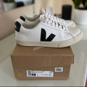 Veja french sneakers tennis shoes